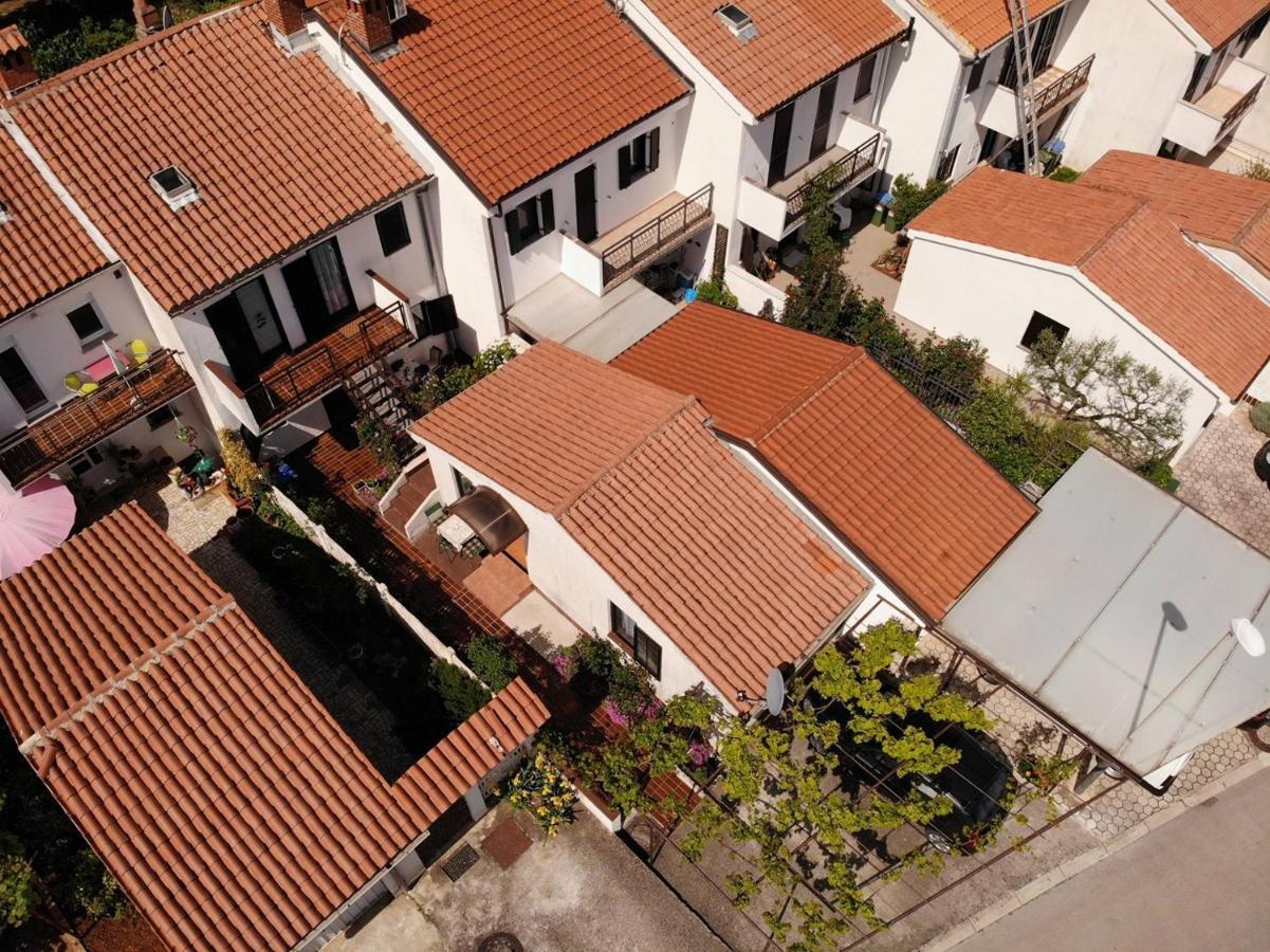 Apartments Porec Beach Area Simo Exterior photo